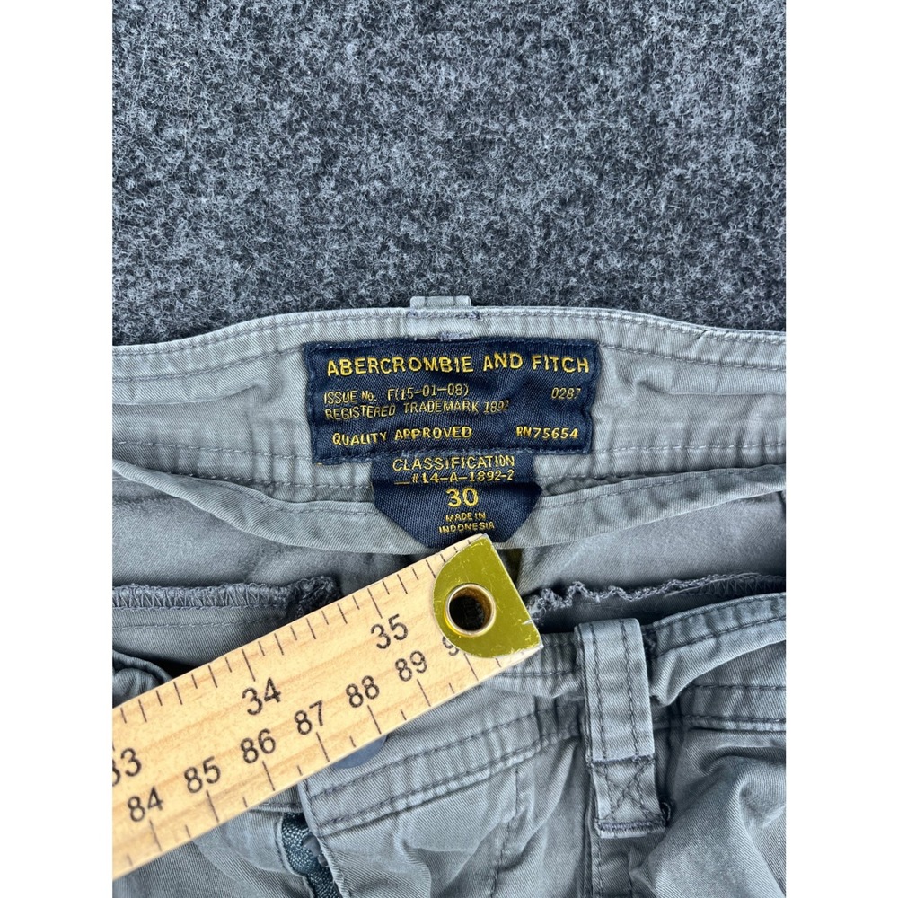 Y2K Abercrombie & Fitch Cargo Shorts Mens 30 Gray Green Utility Zip Pocket - Picture 3 of 8